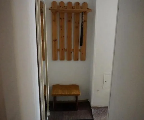Contactless Check-in Room4you Waehring Проживання в сім'ї